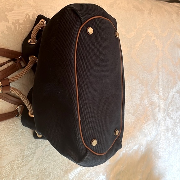 Michael Kors Navy/Brown Canvas Marina Drawstring EUC Ask questions - Picture 7 of 14
